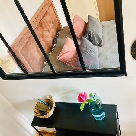 Une Maison De Famille Oloron-Sainte-Marie Ngoại thất bức ảnh