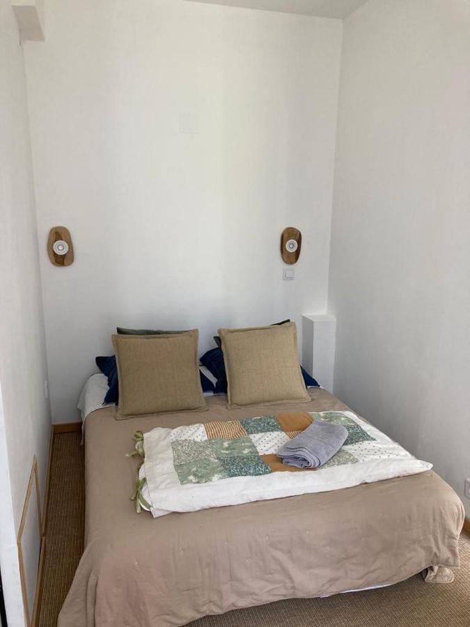 Une Maison De Famille Oloron-Sainte-Marie Ngoại thất bức ảnh